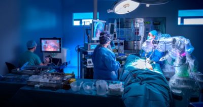 Núcleo de Cirurgia Robótica da Unimed Litoral realiza a 300a cirurgia